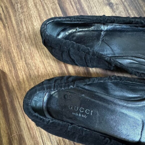 Gucci Black Suede Cinched tie ballet plays pointed toe size 7 - Picture 2 of 8
